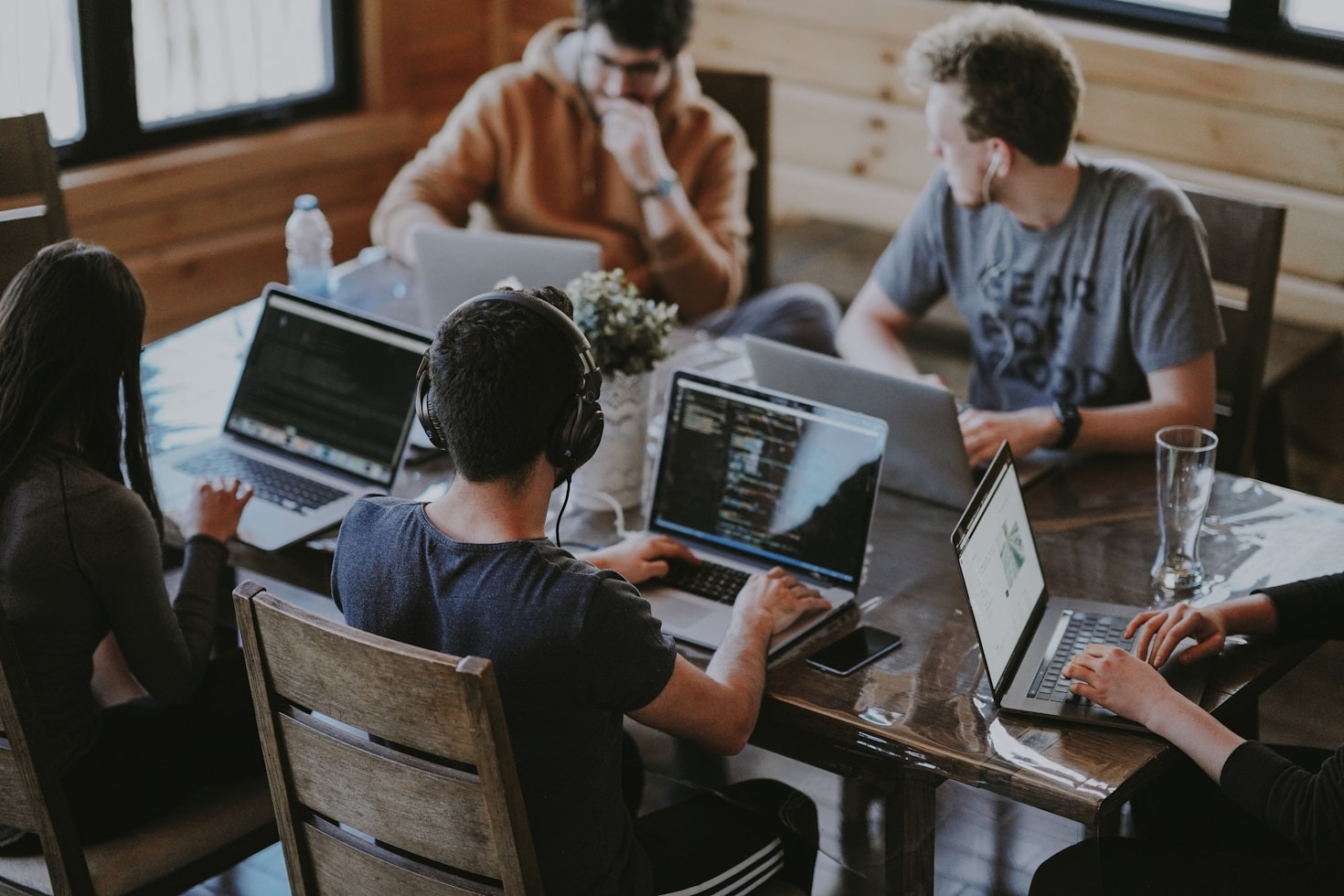 How Tailored Services Boost Business Growth